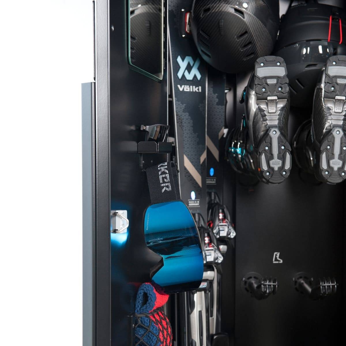 Depot Locker Sequence 500